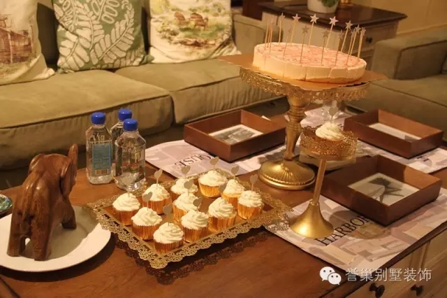 別墅客桌上甜品效果圖
