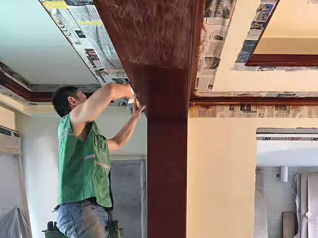 別墅室內(nèi)大門裝飾實(shí)景圖