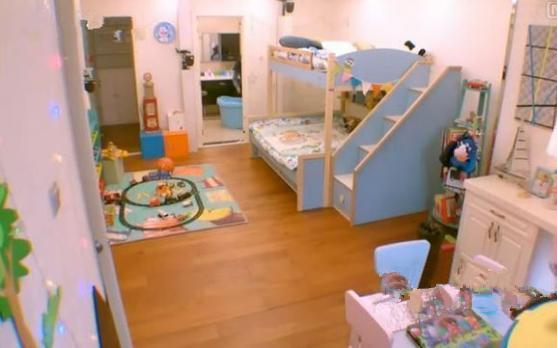 星二代兒童房都長啥樣，胡可安吉實用，林志穎kimi臥室酷炫