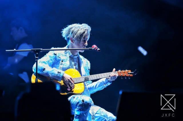  薛之謙與前妻高磊鑫復(fù)合，兩年前離婚的原因是什么？