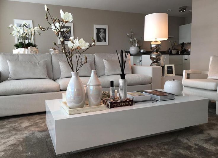 別墅現(xiàn)代客廳裝飾效果圖