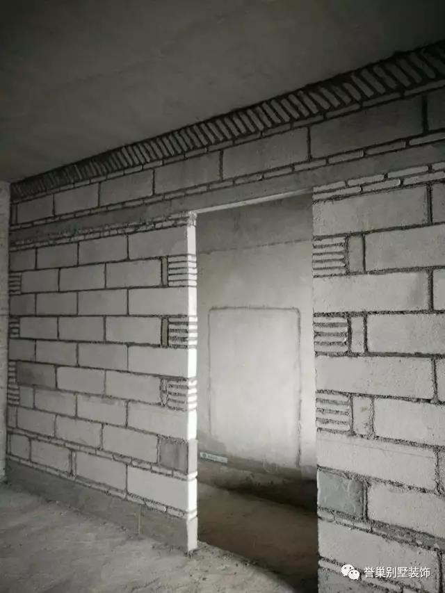 別墅房間門裝飾實(shí)景圖