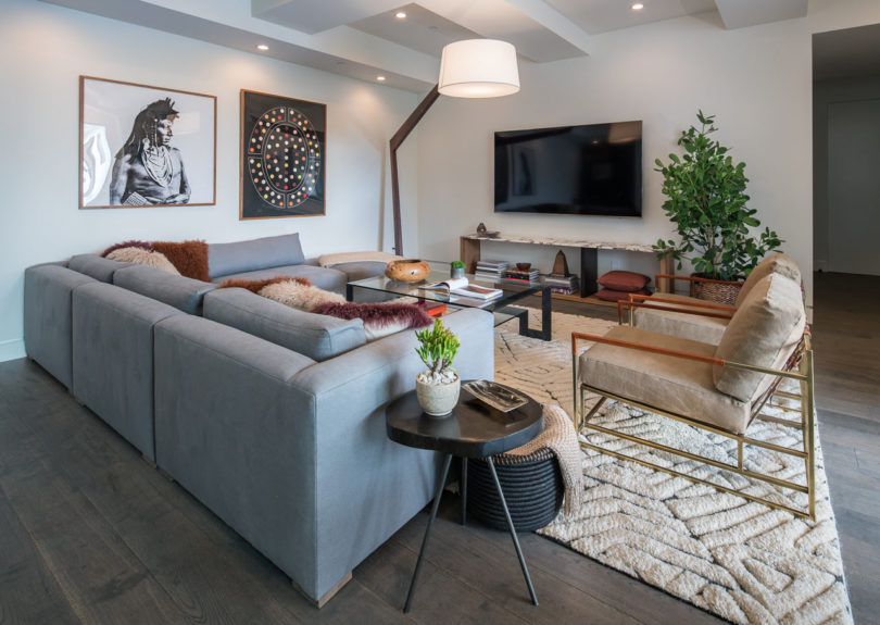 現(xiàn)代別墅客廳裝飾實景圖