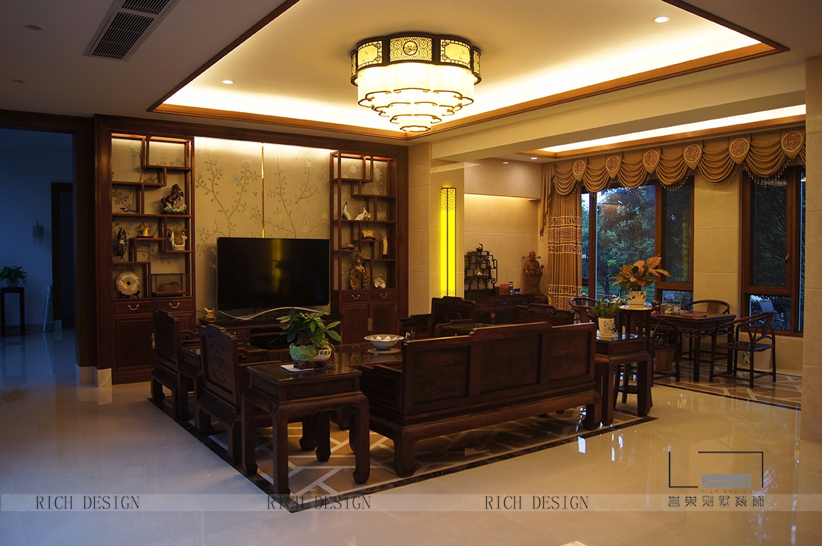 中式別墅客廳裝飾效果圖