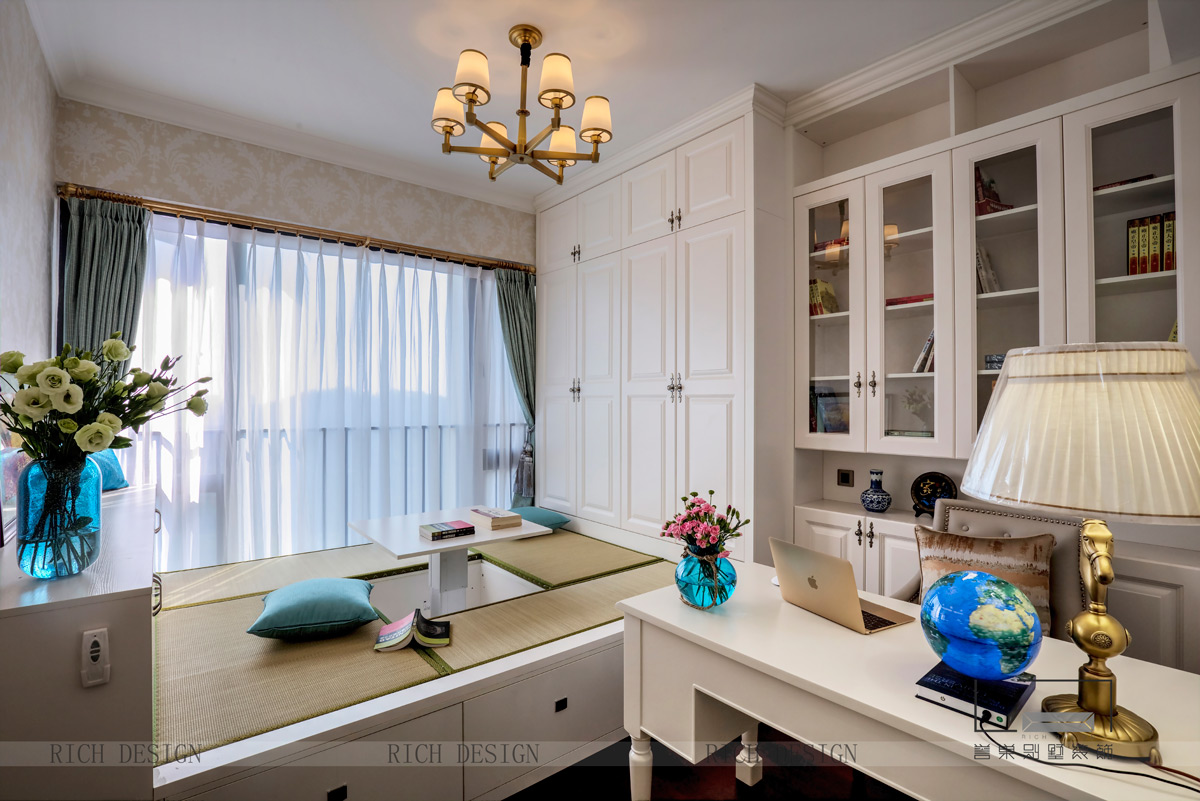 別墅書房裝飾設(shè)計實景圖