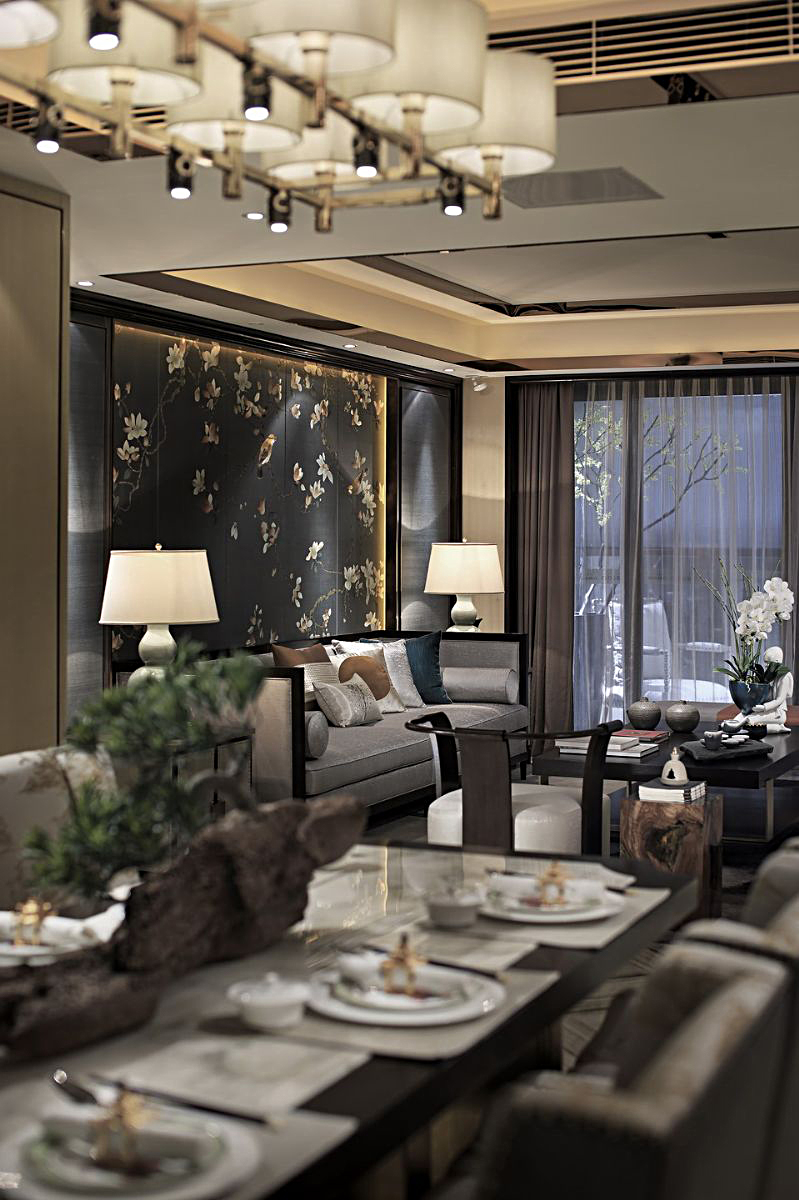 別墅中式餐廳裝修設(shè)計(jì)效果圖