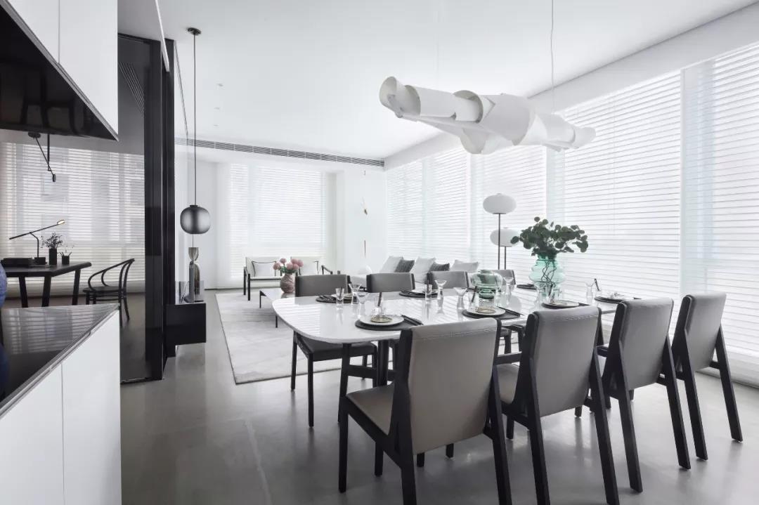 現(xiàn)代餐廳裝修效果圖