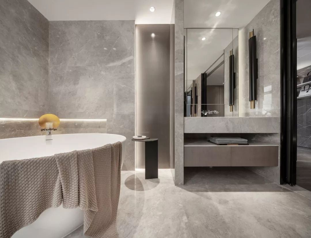 這幾種衛(wèi)生間鏡子安裝方法能讓空間功能更豐富